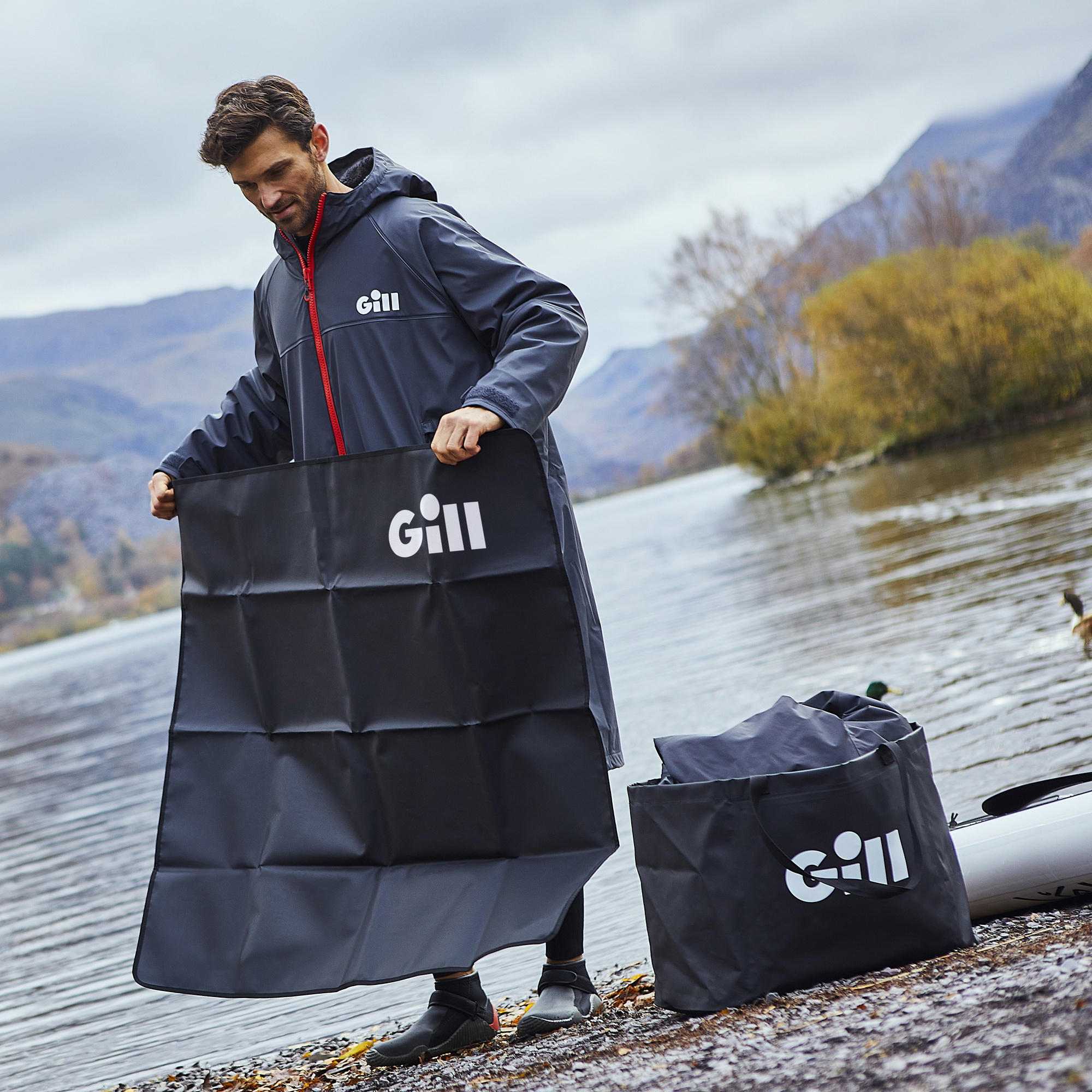2026 Gill Change Mat And Wet Bag 5026 - Black