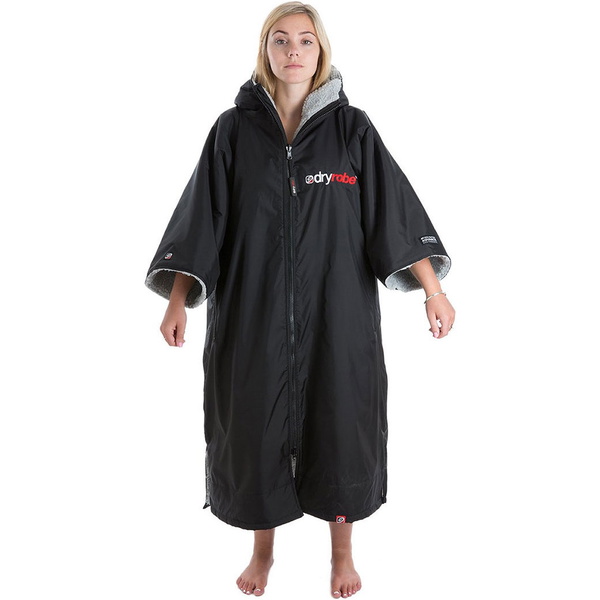 2023 Dryrobe Advance Korte Mouw Verandering Robe DR100 - Black / Grijs