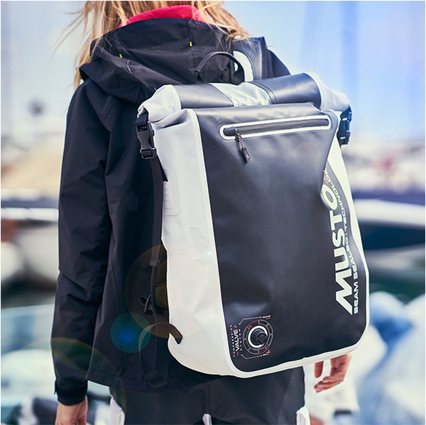 2019 Musto Waterdichte Dynamic 40L Rugzak Zwart Aubl018