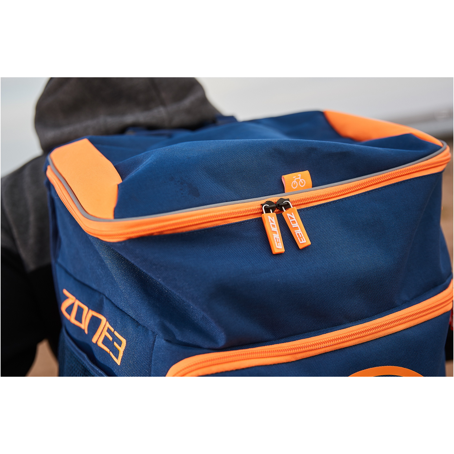2026 Zone3 Transition 40L Back Pack RA18TRAN - Navy / Orange